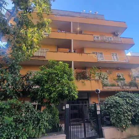 Casa Vigna Clara Rome