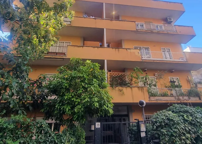 Casa Vigna Clara Rome